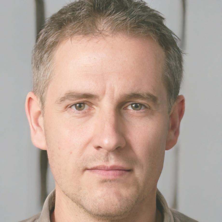 Formateur Julien Mercier spécialiste en budgétisation personnelle